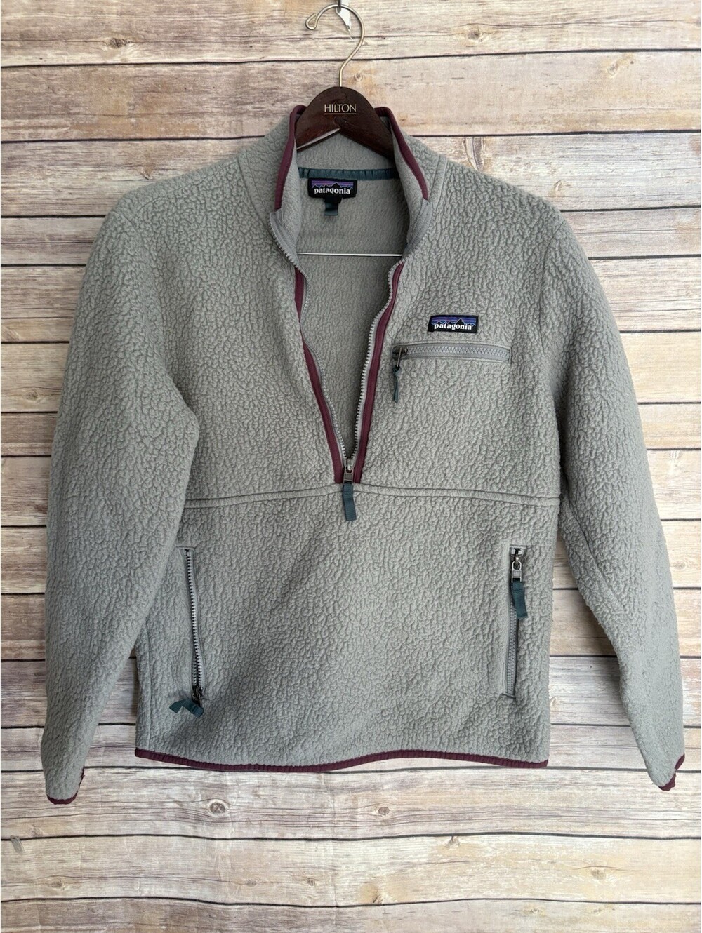 Patagonia Retro Pile Marsupial 1/2 Zip Pullover Feather Grey Size Medium 22835